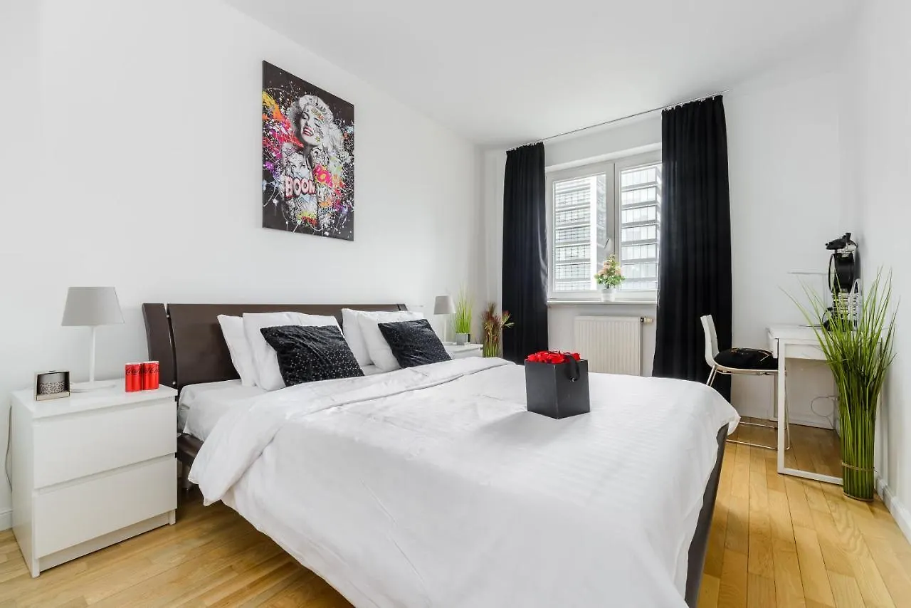 Lumina 3 Bedroom Apart Park Szczesliwicki Varšava Apartmán